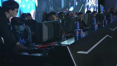 德斯蒂尼 德斯蒂尼